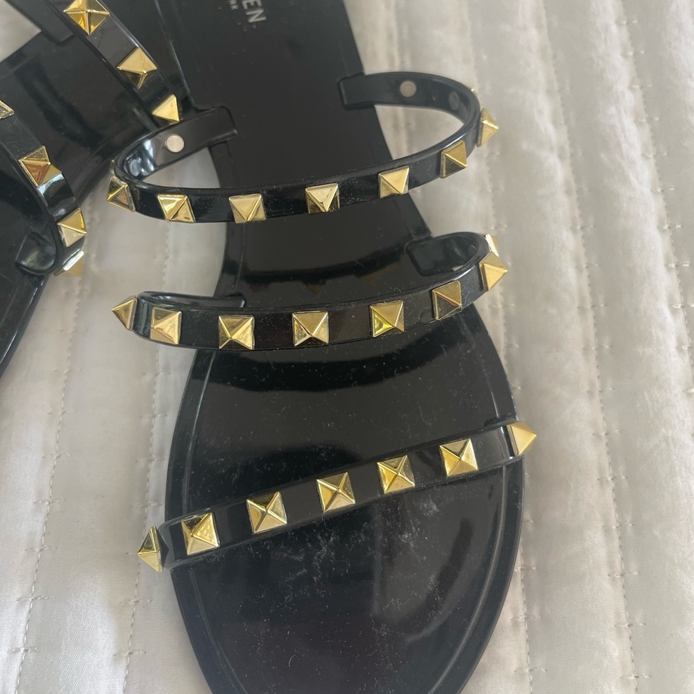 Steve Madden sandals